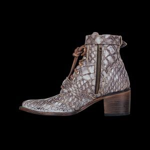 freebird fauna boots